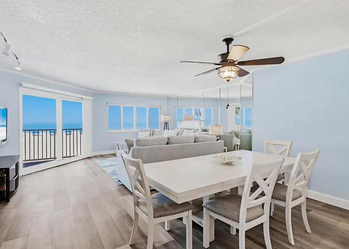 1109 Clearwater Beach